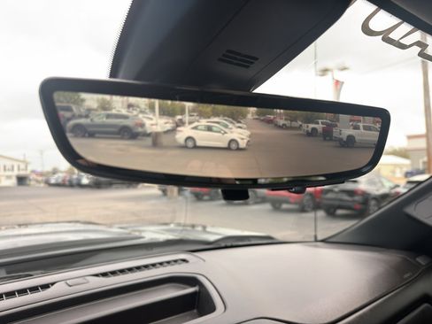 Used 2022 GMC Sierra 1500 AT4 w/ AT4 Premium Package image 28