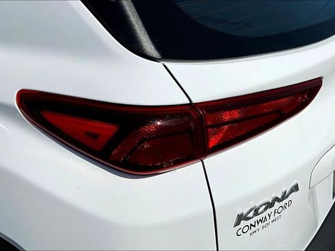 Used 2023 Hyundai Kona SE AWD/4WD image 25