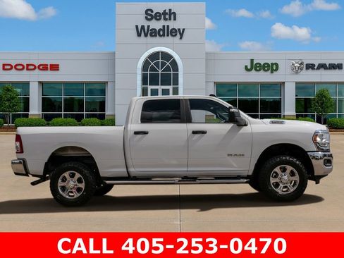 Used 2024 RAM 2500 Big Horn w/ Protection Group AWD/4WD image 8