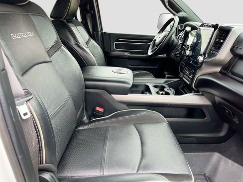 Used 2022 RAM 3500 Laramie image 27