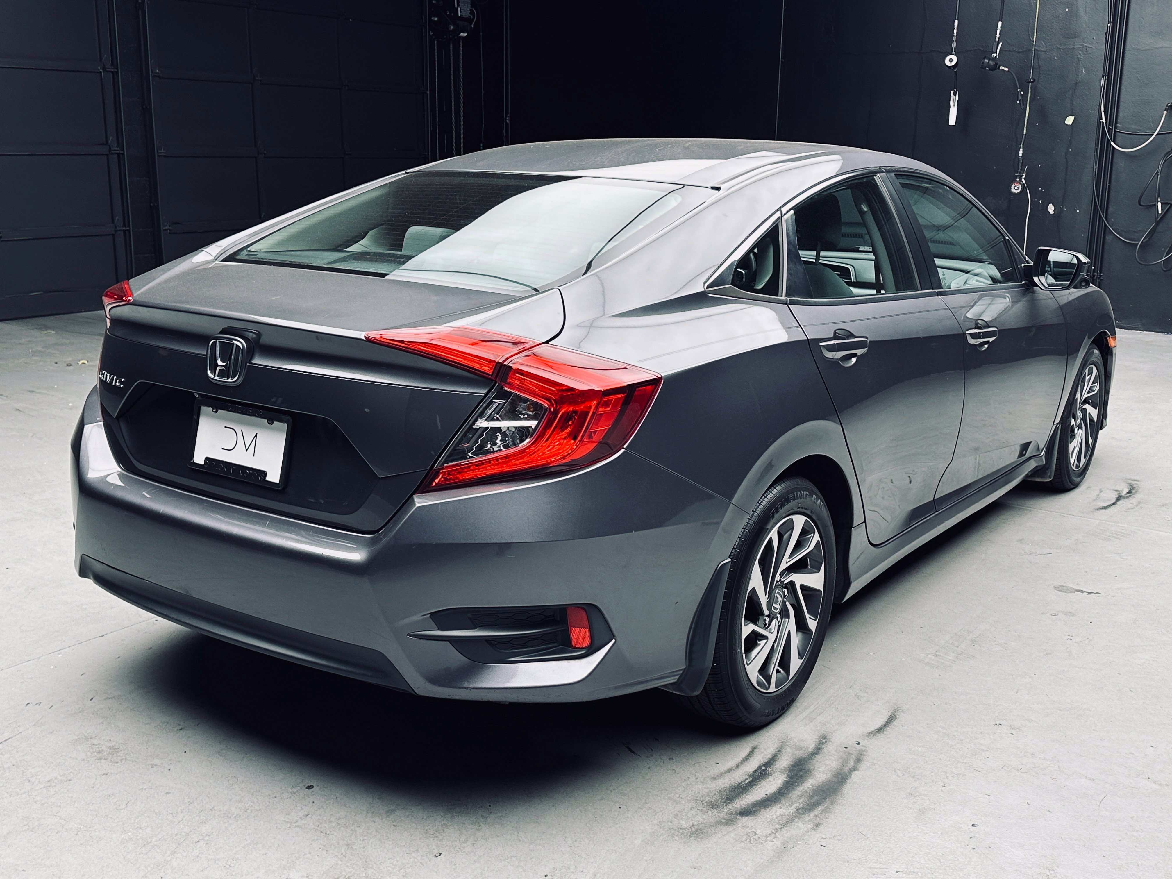 Used 2016 Honda Civic EX image 6