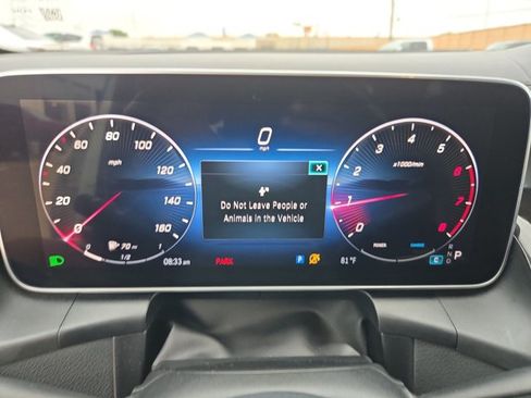 Used 2024 Mercedes-Benz GLC 300 w/ Winter Package image 12