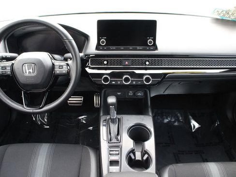 Used 2024 Honda Civic Sport image 17