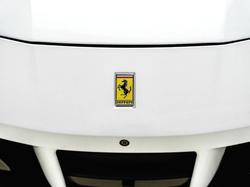 Used 2017 Ferrari 488 Spider RWD image 19