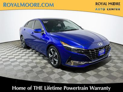 Used 2021 Hyundai Elantra SEL w/ Convenience + Premium Package