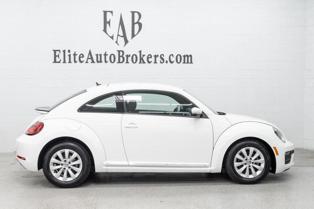 Used 2019 Volkswagen Beetle 2.0T S FWD image 5