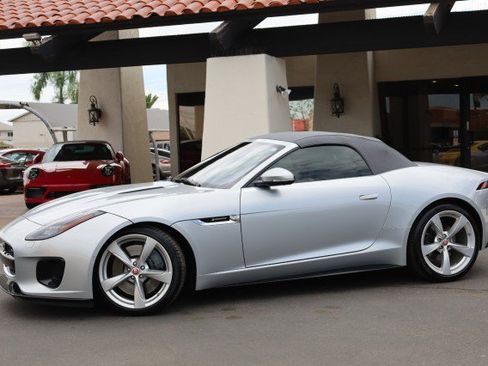 Used 2019 Jaguar F-TYPE R-Dynamic RWD image 57