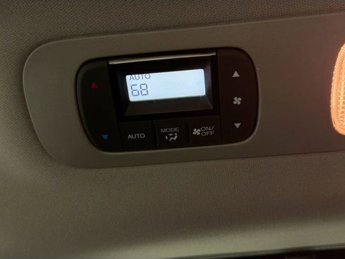 Used 2024 Honda Odyssey Elite image 27