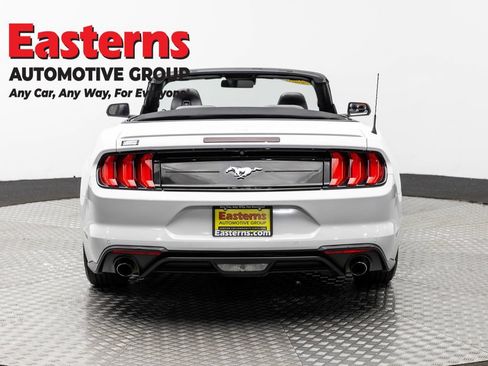 Used 2022 Ford Mustang Premium RWD image 6