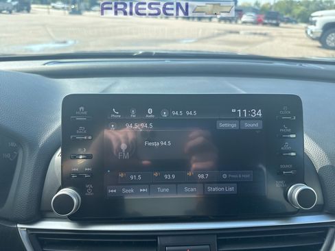 Used 2020 Honda Accord EX-L image 17