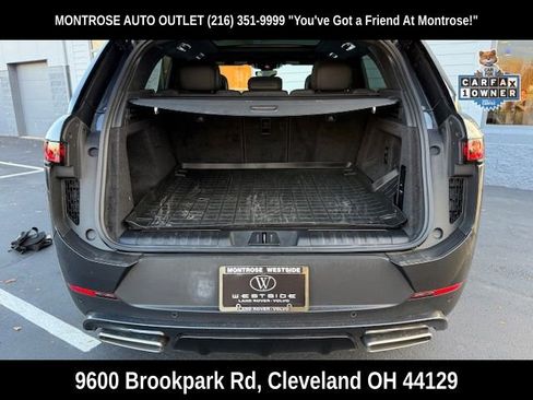 Used 2025 Land Rover Range Rover Sport SE image 38