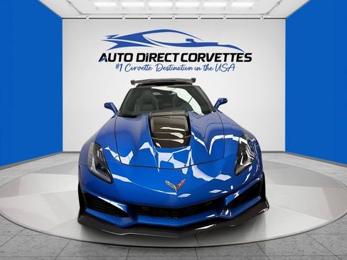 Used 2019 Chevrolet Corvette ZR1 RWD image 2