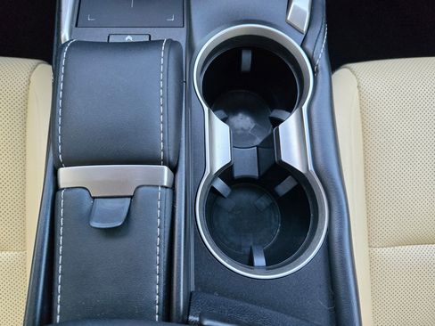 Used 2018 Lexus NX 300h AWD image 19