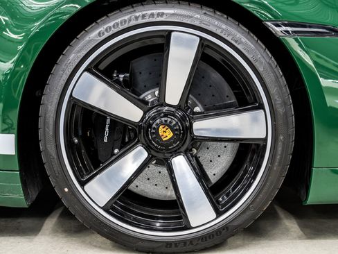 Used 2023 Porsche 911 Sport Classic RWD image 9