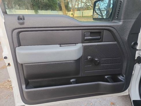 Used 2012 Ford F150 XL w/ Trailer Tow Pkg image 15