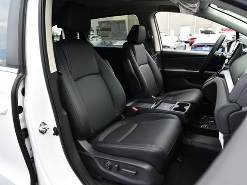 New 2026 Honda Odyssey EX-L image 24