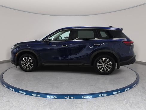 Used 2023 INFINITI QX60 Pure AWD/4WD image 9