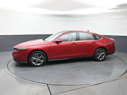 Certified 2023 Honda Accord EX image 2