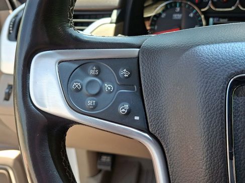 Used 2019 GMC Yukon SLT w/ Premium Edition AWD/4WD image 29