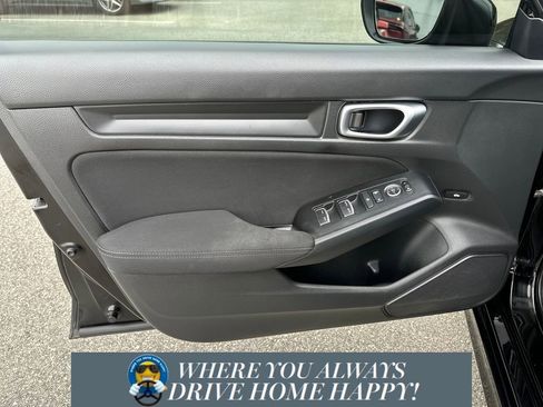 Used 2024 Honda Civic Sport image 10