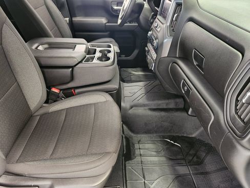 Used 2025 Chevrolet Silverado 2500 Custom w/ Custom Convenience Package AWD/4WD image 14