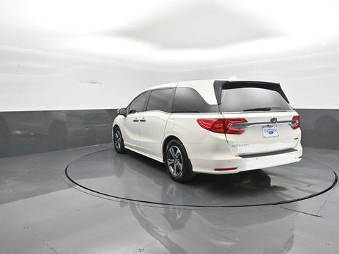 Used 2018 Honda Odyssey Touring image 5