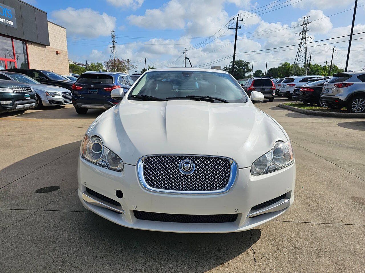 Used 2010 Jaguar XF Supercharged RWD image 2