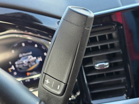 Used 2024 Chevrolet Silverado 2500 LT w/ Midnight Edition image 22