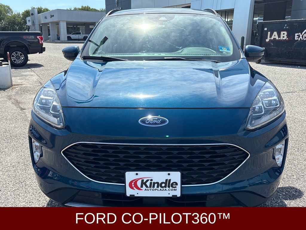Certified 2020 Ford Escape Titanium AWD/4WD image 2