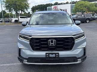 Used 2025 Honda Pilot Touring video 2