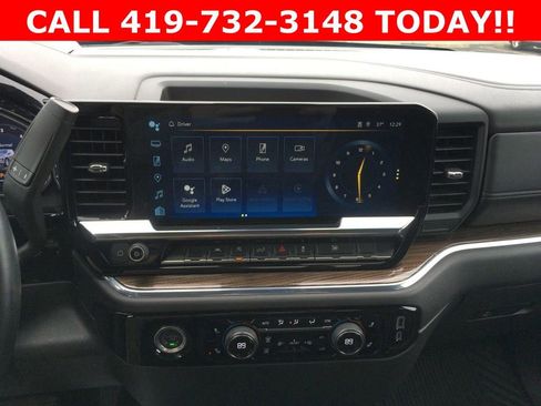 Used 2024 Chevrolet Silverado 1500 LT image 22