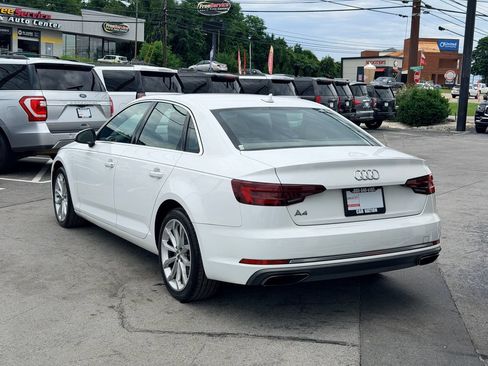 Used 2019 Audi A4 2.0T Premium w/ Convenience Package FWD image 4