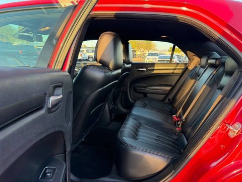 Used 2015 Chrysler 300 S RWD image 21