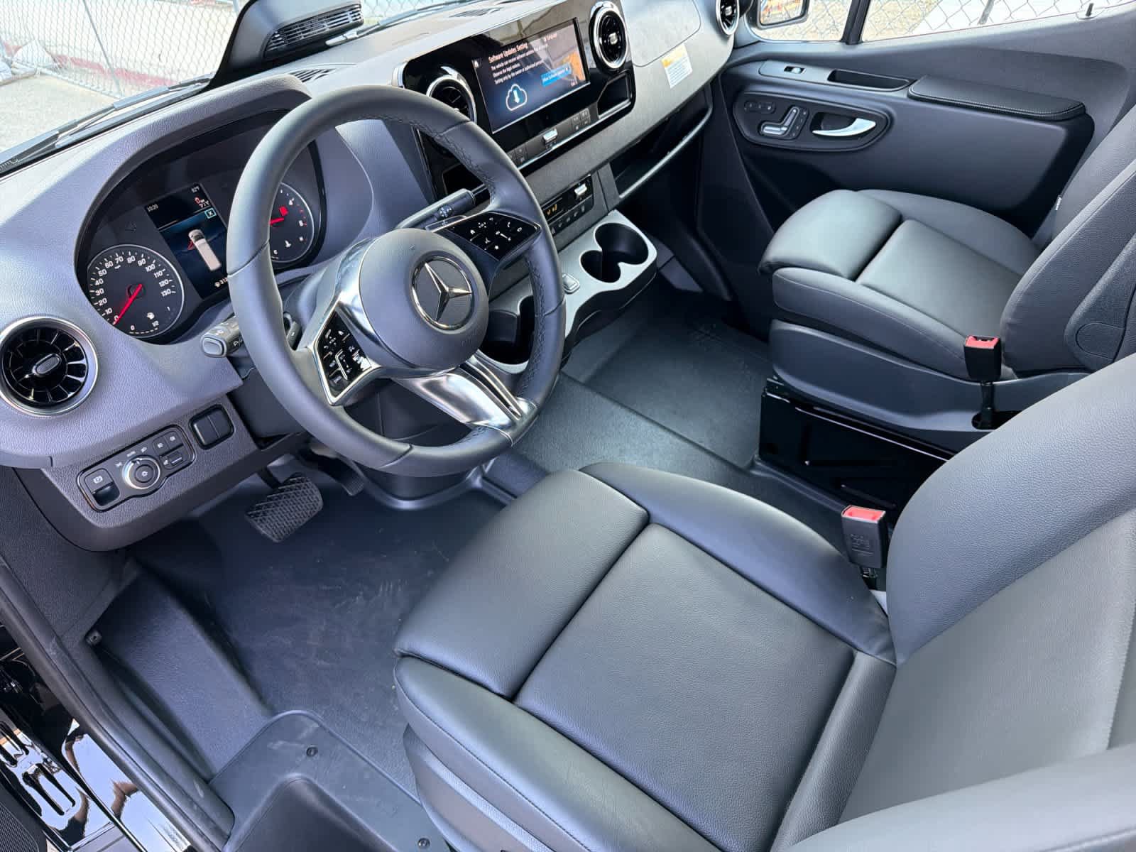 New 2026 Mercedes-Benz Sprinter 2500 image 9
