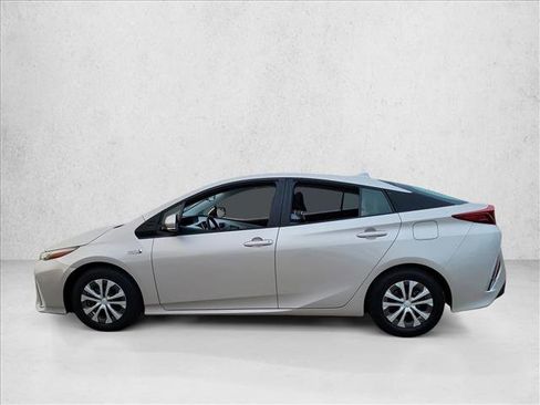 Used 2019 Toyota Prius Prime Plus image 8