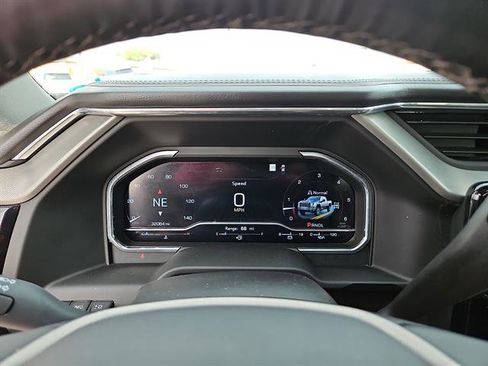 Used 2025 GMC Sierra 3500 Denali w/ Denali Reserve Package image 14