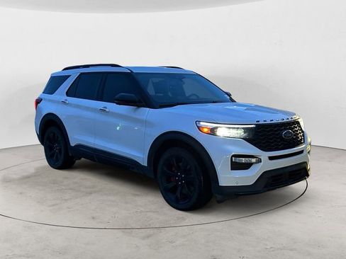 Used 2020 Ford Explorer ST w/ ST Street Pack image 7