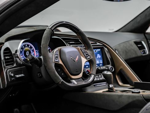 Used 2019 Chevrolet Corvette ZR1 RWD image 53