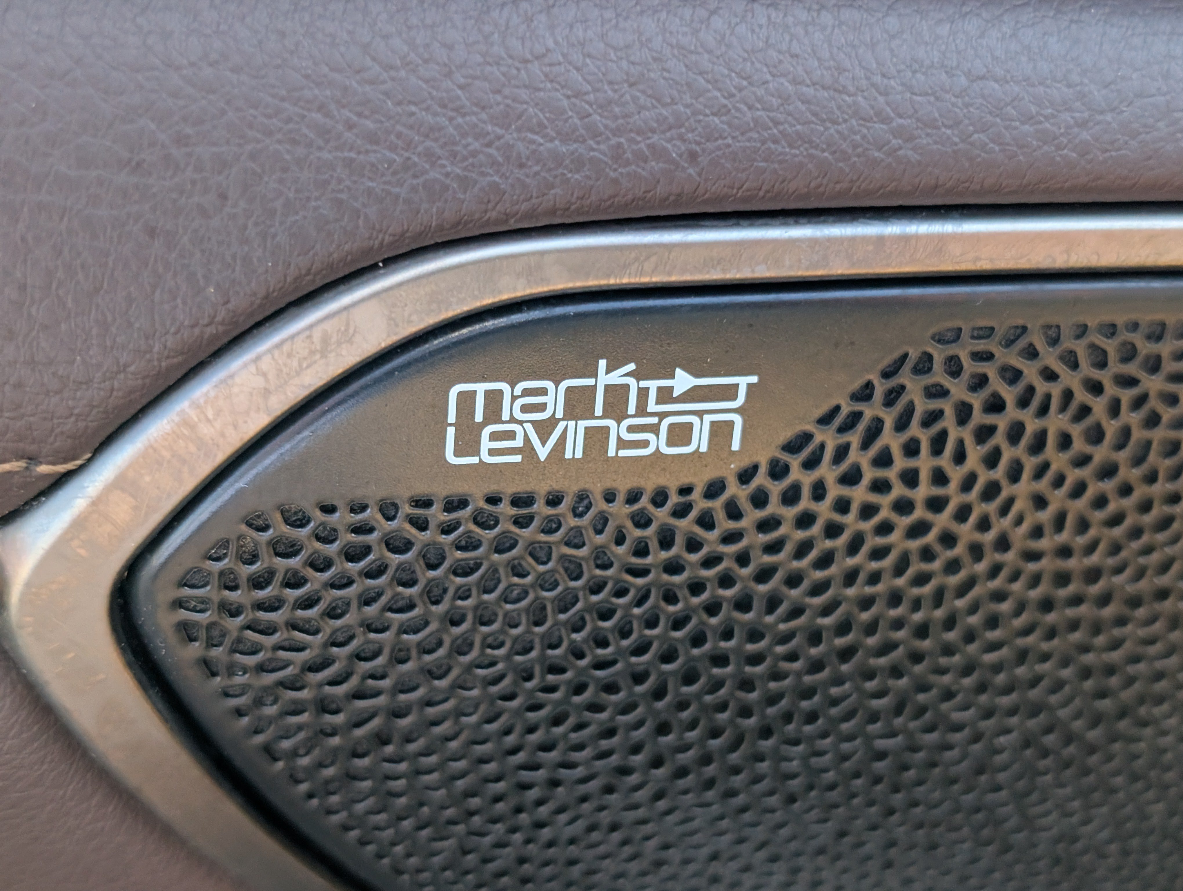 Used 2020 Lexus ES 350 Ultra Luxury w/ Accessory Package 2 FWD image 21