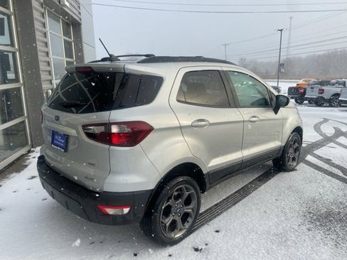Used 2018 Ford EcoSport SES image 3