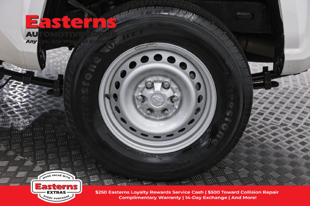Used 2024 Toyota Tacoma SR RWD image 30