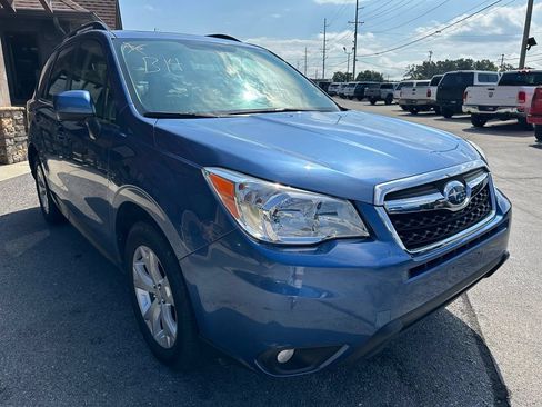 Used 2015 Subaru Forester 2.5i Limited AWD/4WD image 5