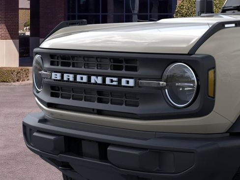 New 2026 Ford Bronco 2-Door AWD/4WD image 19
