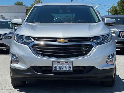 Used 2019 Chevrolet Equinox LT FWD image 2