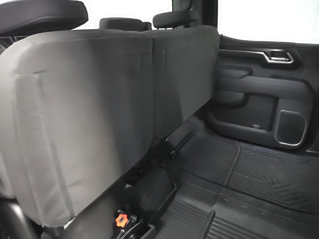 Used 2023 Chevrolet Silverado 1500 RST AWD/4WD image 16