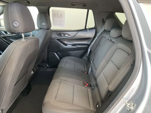 Used 2025 Chevrolet Equinox LT AWD/4WD image 18