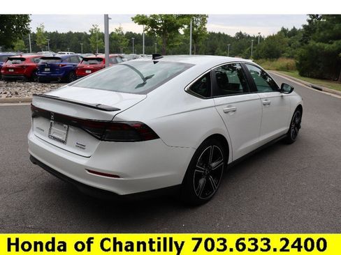 Used 2025 Honda Accord Sport image 7