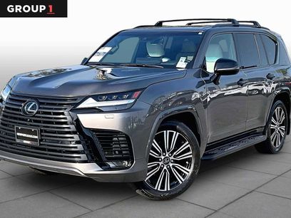 Used 2023 Lexus LX 600 4WD w/ Appearance Package