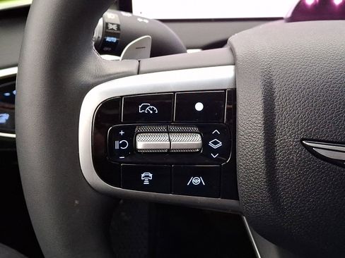 Certified 2026 Genesis GV70 2.5T Advanced image 22