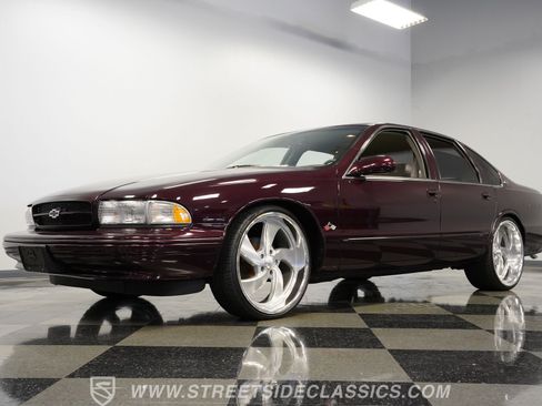 Used 1996 Chevrolet Impala SS RWD image 22